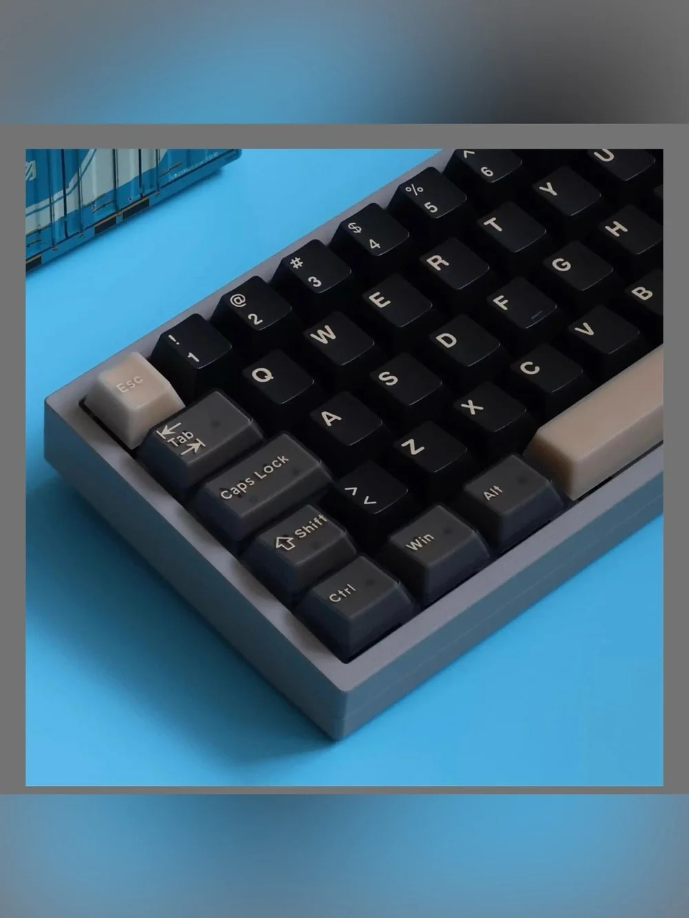 FREE KEYCAPS IF YOU BUY ANY OF MY KEYBOARDS AT LISTED PRICE.